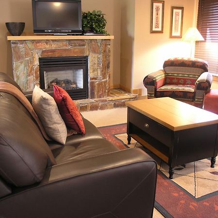 Red Mountain Village Condos Rossland Rom bilde