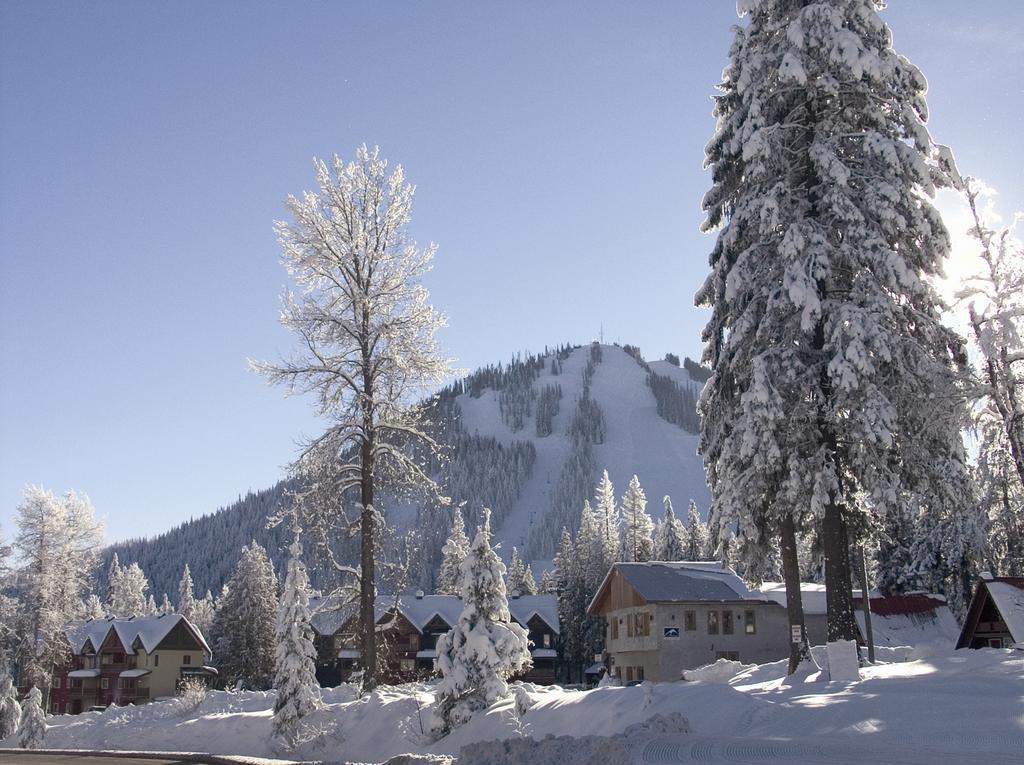 Red Mountain Village Condos Rossland Eksteriør bilde