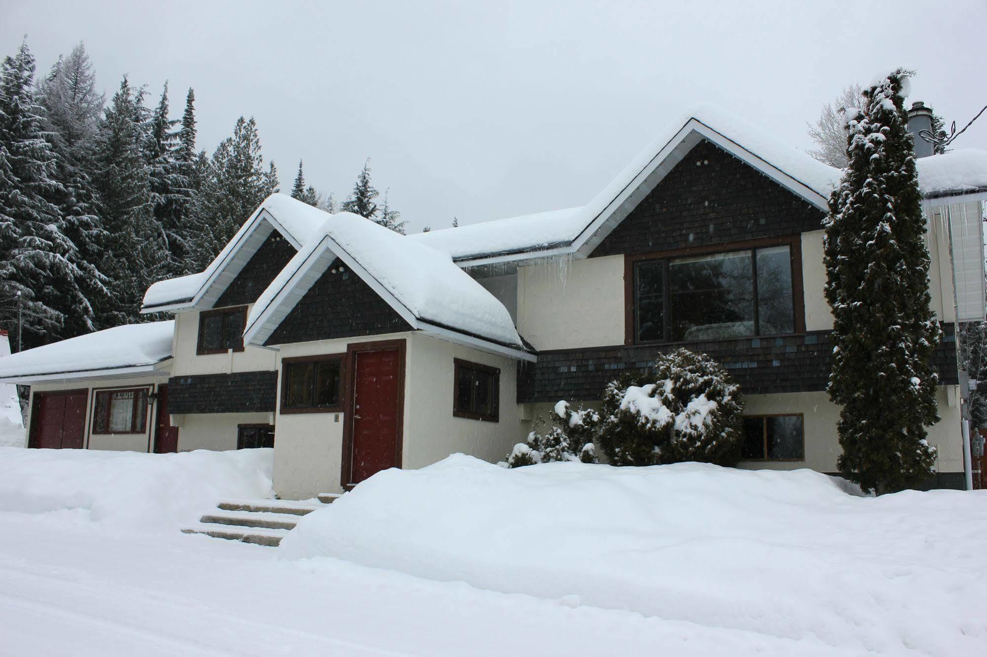 Red Mountain Village Condos Rossland Eksteriør bilde