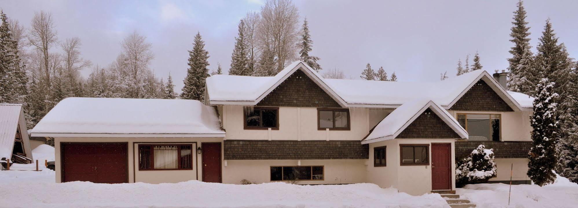 Red Mountain Village Condos Rossland Eksteriør bilde